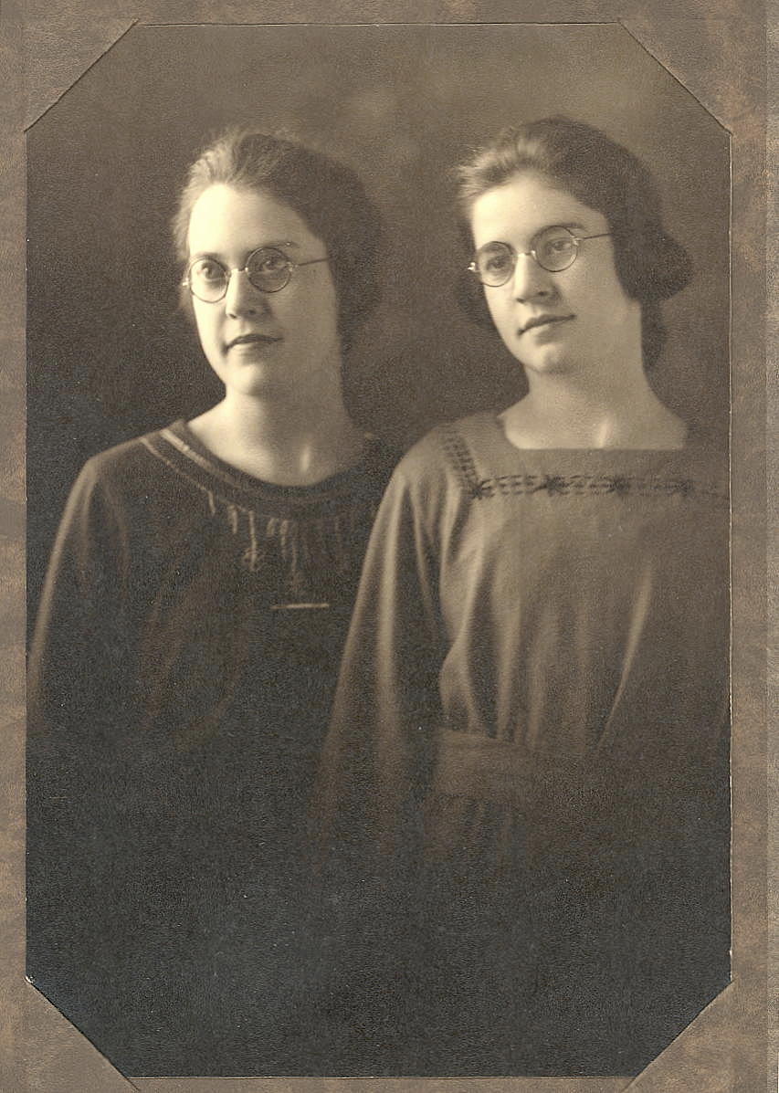 Clara and Laura Rasch.JPG